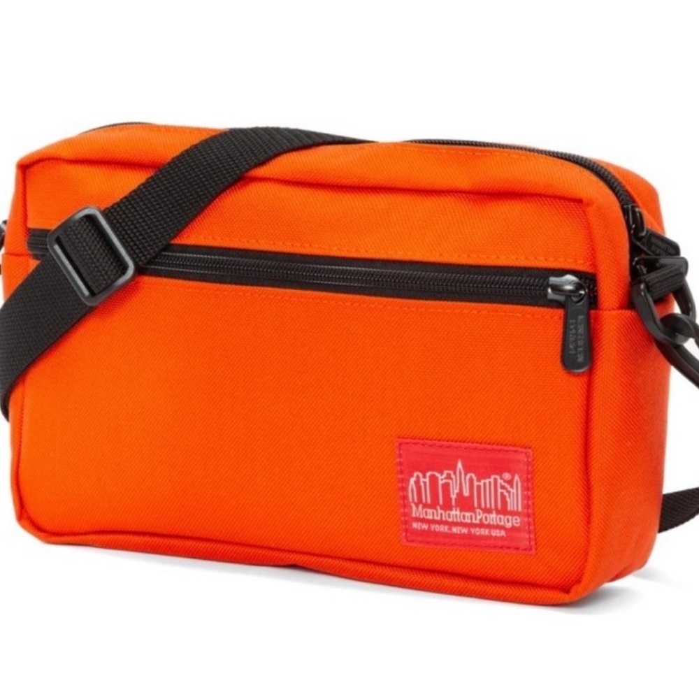 NEW MANHATTAN PORTAGE ORANGE JOGGER BAG